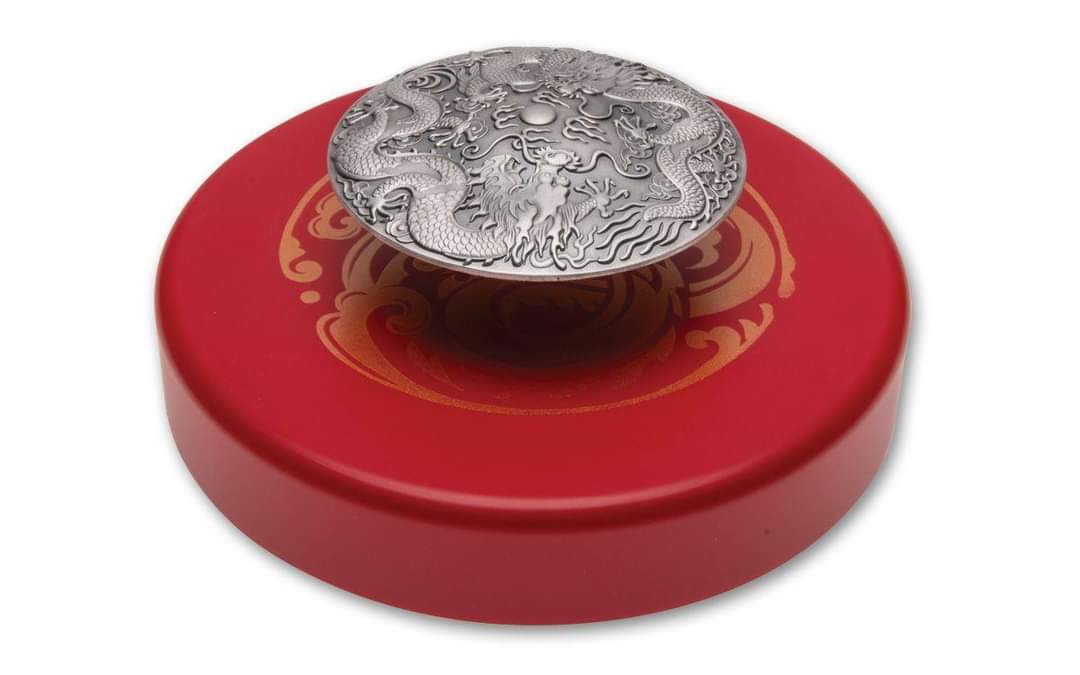 China 2024, Two Dragons & Pearl, 88g .999 Silbermedaille, Schwebende Münze
