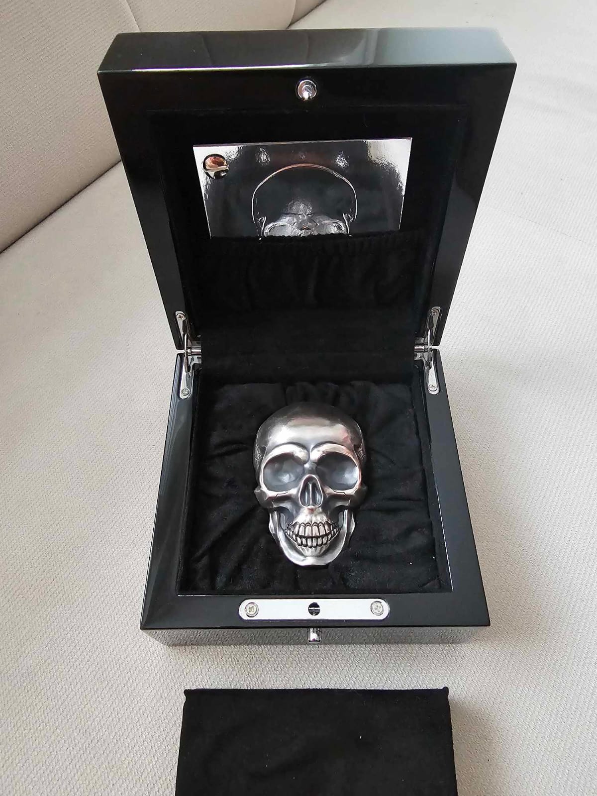 Human Silver Skull, 500g .999 Silbermünze* Palau 2017