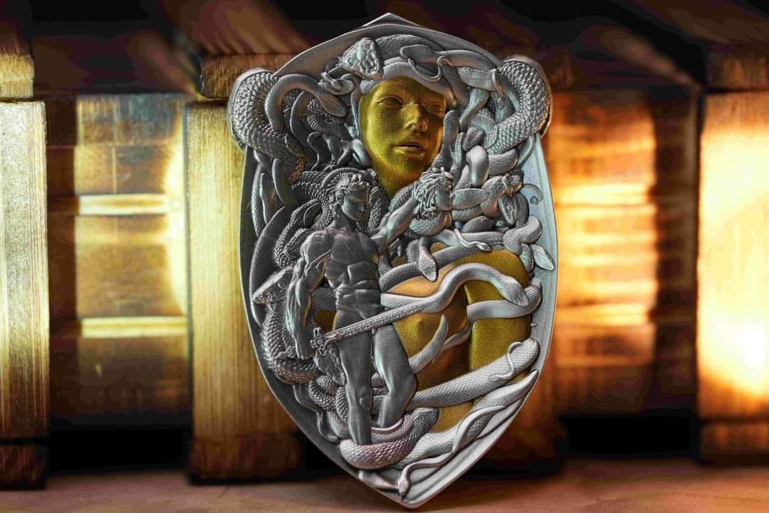 Gabon Perseus Shield 2025 HR Antik Gilded Shape Coin 3oz